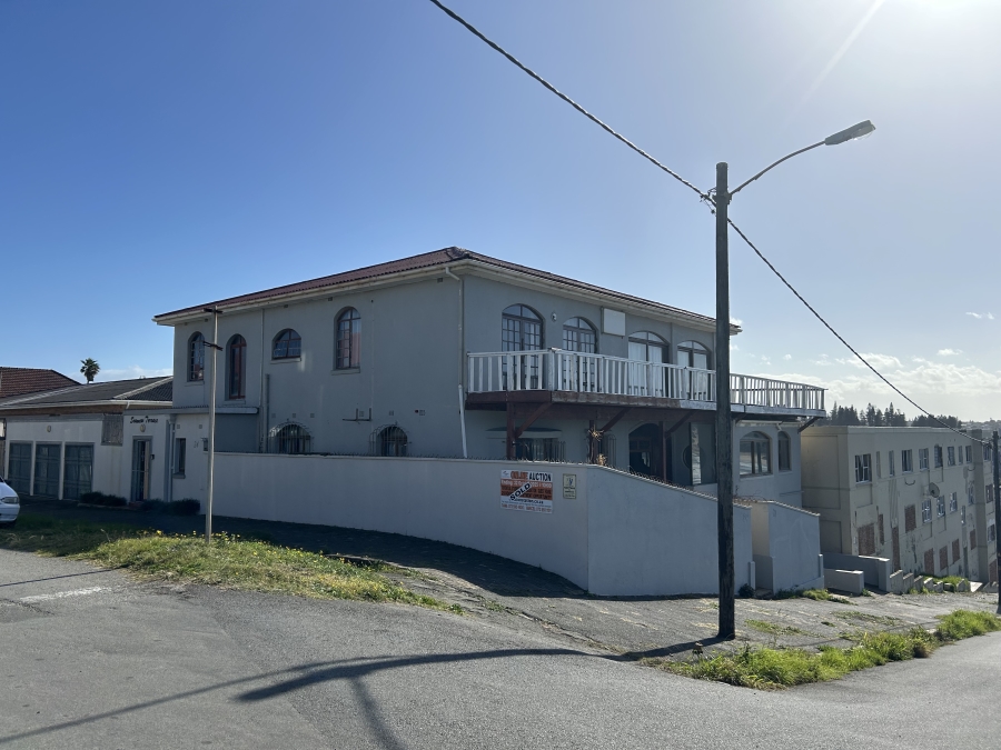 Commercial Property for Sale in Quigney Eastern Cape